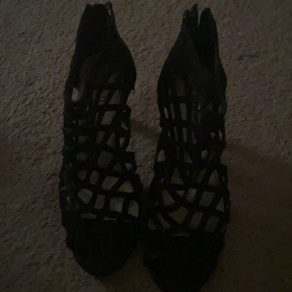 Selling ANA brand name! Comfortable 4 casual/out(sold)